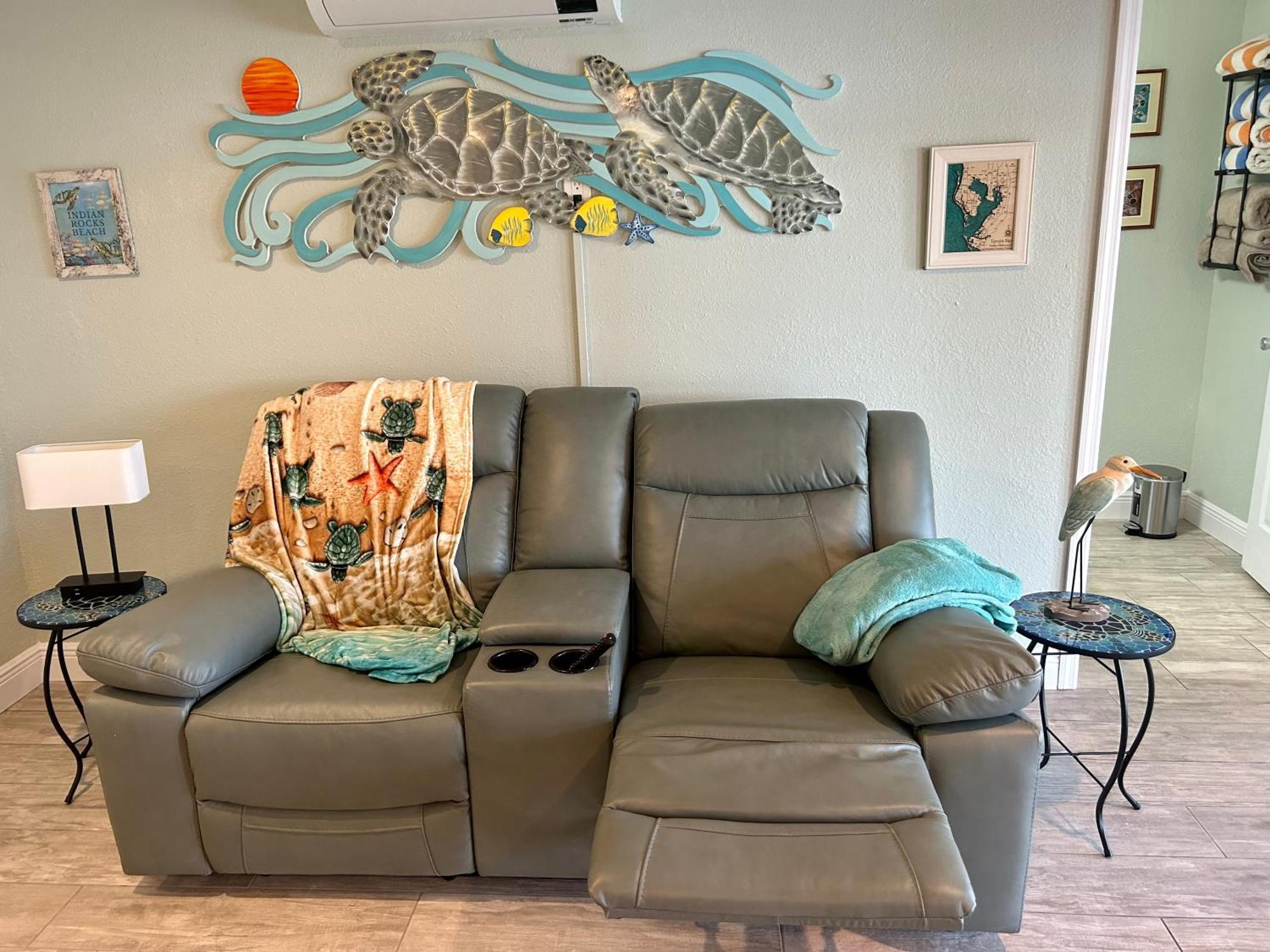 קלירווטר ביץ' Guest Suite - Waterfront -Pool & Hot Tub- Walk To Beach מראה חיצוני תמונה